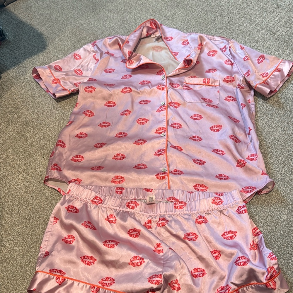 Victoria secret shorts pajama set.